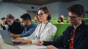 cuantas horas lectivas tiene bachillerato al año